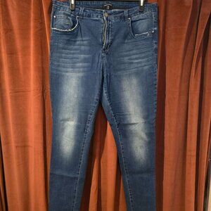 Logan High Rise Vintage Jeans
